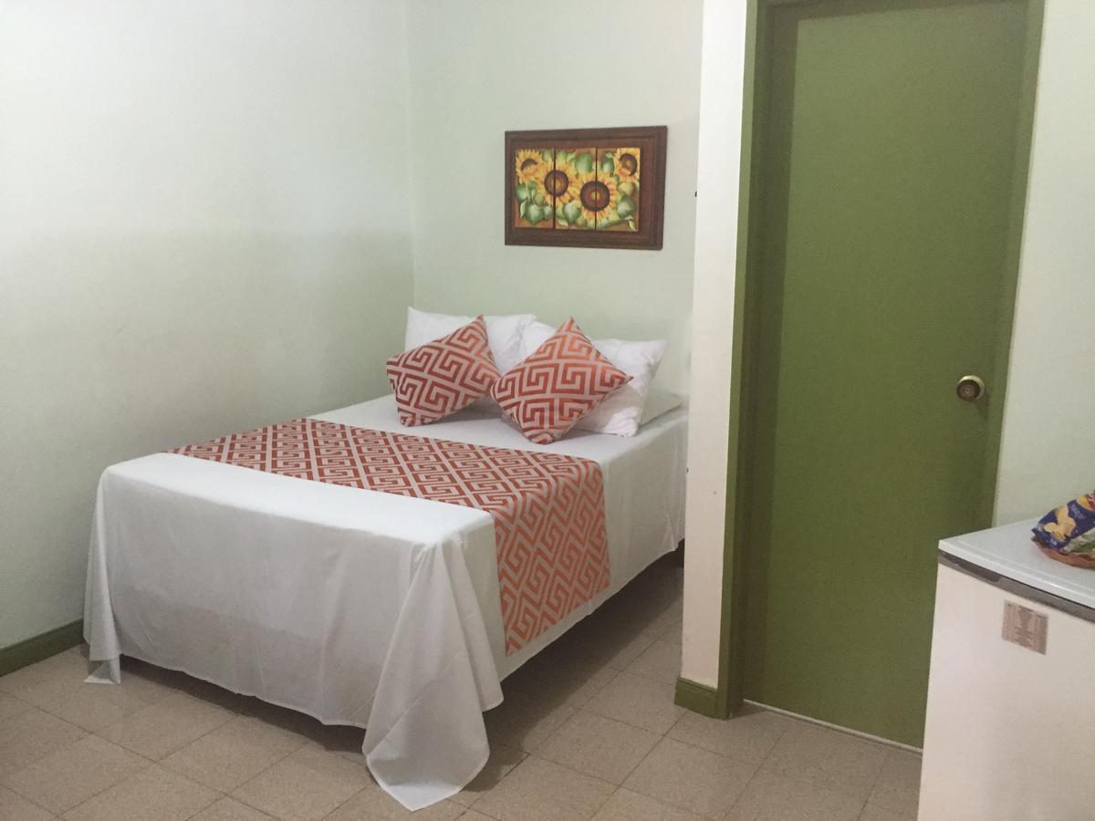Hosteria De La Plaza Menor Santa Fe de Antioquia Exteriér fotografie